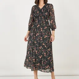 Styli Women Floral Print V-Neck Puff Sleeves A-Line Maxi Dress-picture-2