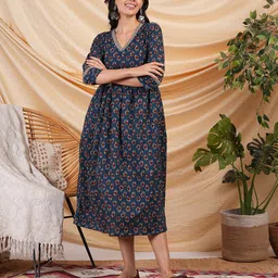 KAMI KUBI Floral Printed V Neck Pure Cotton A-Line Midi Dress-image-90