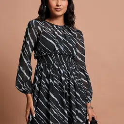 Tokyo Talkies Black & White Abstract Printed Smocked Fit & Flare Dress-picture-3