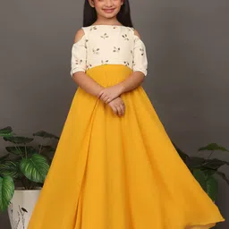 Ethnovog Embellished Cold-Shoulder Sleeves Boat Neck Georgette Maxi Gown-image-21