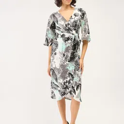 SALT ATTIRE Women Floral Print Flared Sleeve Midi Dress-image-77