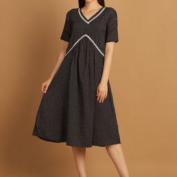 Aarsha Polka Dot Printed Empire Midi Dress-picture-58