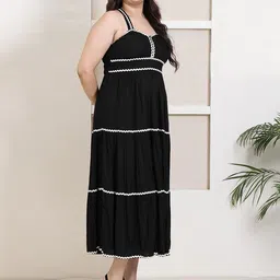 DEEBACO Plus Size Tiered Fit and Flare Midi Dress image 4