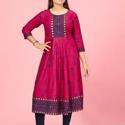 Aarika Girls Ethnic Motifs Printed Gotta Patti Anarkali Kurta-image-40