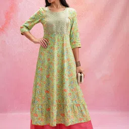 Vishudh Green Floral Printed Round Neck Mirror Work Panelled Anarkali Kurta-11