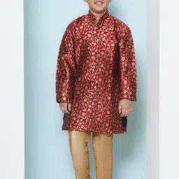 Aj DEZInES Boys Printed Silk Georgette Sherwani Set-46