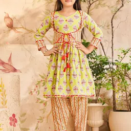 Aarika Girls Floral Printed Regular Pure Cotton Kurta with Patiala-image-76