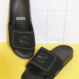 CHUPPS Men Printed Velcro ErgoX Plus Sliders-11