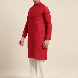 SOJANYA Men Red Mirror Work Pure Cotton Kurta with Pyjamas & Nehru Jacket image 5
