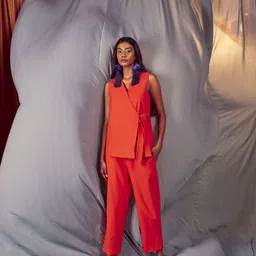 Dash and Dot Sleeveless Side Tie Top With Trouser image 4