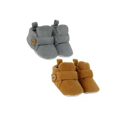 BAESD Infants Set Of 2 Anti-Skid Sole Velvet Booties-13