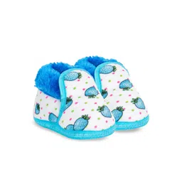 BAESD Infants Strawberry Printed Velvet Fur Anti Slip Booties-image-4