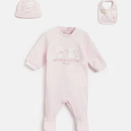 Chicco Infants Pack Of 3 Printed Baby Apparel Gift Set-14