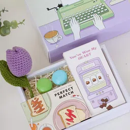 Confetti Gifts 3 Pieces Valentine's Gift Set-image-30