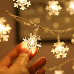 Quace Off White Mini Snow Flake String Lights image 3