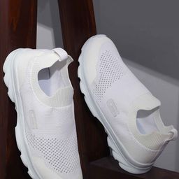 Goldstar Women Mesh Walking Shoes-15