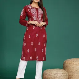 PARAMOUNT CHIKAN Ethnic Motifs Embroidered Notched Neck Chikankari Kurta-picture-45