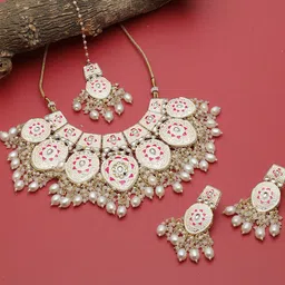 SOHI Gold-Plated Stone Studded & Beaded  Necklace & Earrings With Maang Tikka Set-53