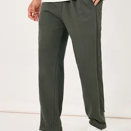 Styli Men Solid Oversized Open Hem Jogger with Side Seam Button Detail-picture-0