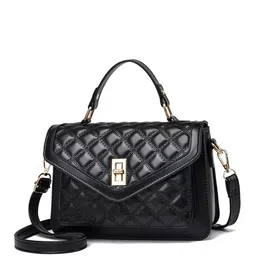 Angeline Checked Handheld Bag With Quilted image 4