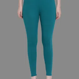 SPIFFY Women Green  Solid Leggings-image-74