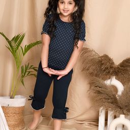 Kids Cave Girls Printed T-shirt with Capris-image-28