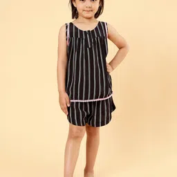 Biglilpeople Girls Round Neck Striped Top with Shorts-picture-43