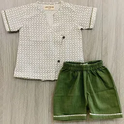 BAESD Infants Printed Pure Cotton Top with Shorts image 2