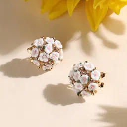 SOHI Gold Plated Studs-31