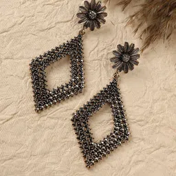 SOHI Gold-Plated Artificial Stones Contemporary Drop Earrings-15
