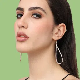 SOHI Gold Plated Teardrop Shaped Drop Earrings-11