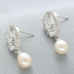 Sri Jagdamba Pearls Dealer Contemporary Hoop Earrings-image-96