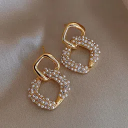 OOMPH Gold-Toned Oval Hoop Earrings-7
