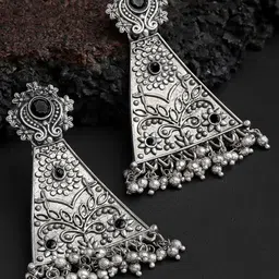 KARATCART Silver-Plated Stone Studded Drop Earrings-17