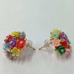 Vighnaharta Gold-Plated Floral Studs Earrings-37
