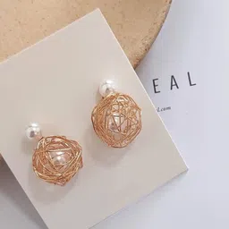 Softwrap Circular Studs Earrings image 4
