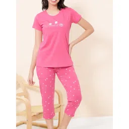 Quira Pink Printed Regular T-Shirt and Capri-picture-44