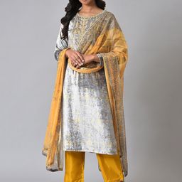 WISHFUL Floral Printed Sequinned Kurta With Trousers & Dupatta-image-34