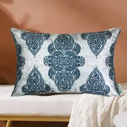 Tasseled Home White & Green Ethnic Motifs Velvet Rectangle Cushion Cover-image-29