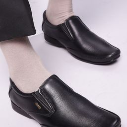 Liberty Men Black Solid Leather Formal Slip-Ons-image-88