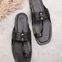 House of Pataudi Men Laser Cuts Ethnic Comfort Sandals-picture-46