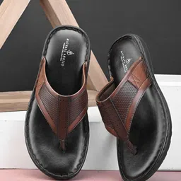 MICHAEL ANGELO Men Textured Thong Flip-Flops-59