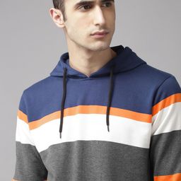 Roadster Men Navy Blue & Black Colourblocked Hooded Sweatshirt-image-16