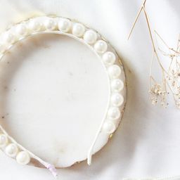 Choko Girls Off White Pearl Embellished Hairband-17
