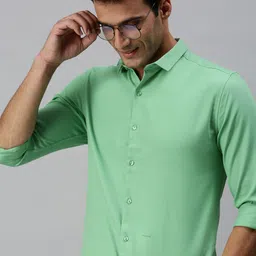 SHOWOFF Men Green Classic Slim Fit Casual Shirt-image-41