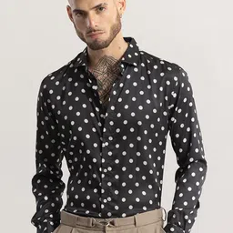 Snitch Black & White Polka Dot Printed Straight Slim Fit Casual Shirt-image-60