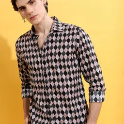 HIGHLANDER Men Pink Slim Fit Opaque Printed Cotton Casual Shirt-picture-9