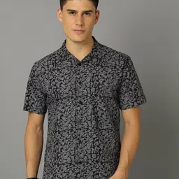 Voi Jeans Cuban Collar Slim Fit Opaque Printed Pure Cotton Casual Shirt-image-9