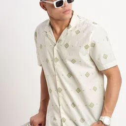 SHOWOFF Premium Relaxed Fit Printed Spread Collar Short Sleeves Cotton Casual Shirt-picture-32