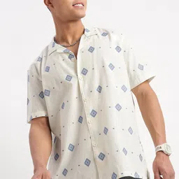 SHOWOFF Premium Relaxed Fit Geometric Printed Cuban Collar Opaque Cotton Casual Shirt-image-38